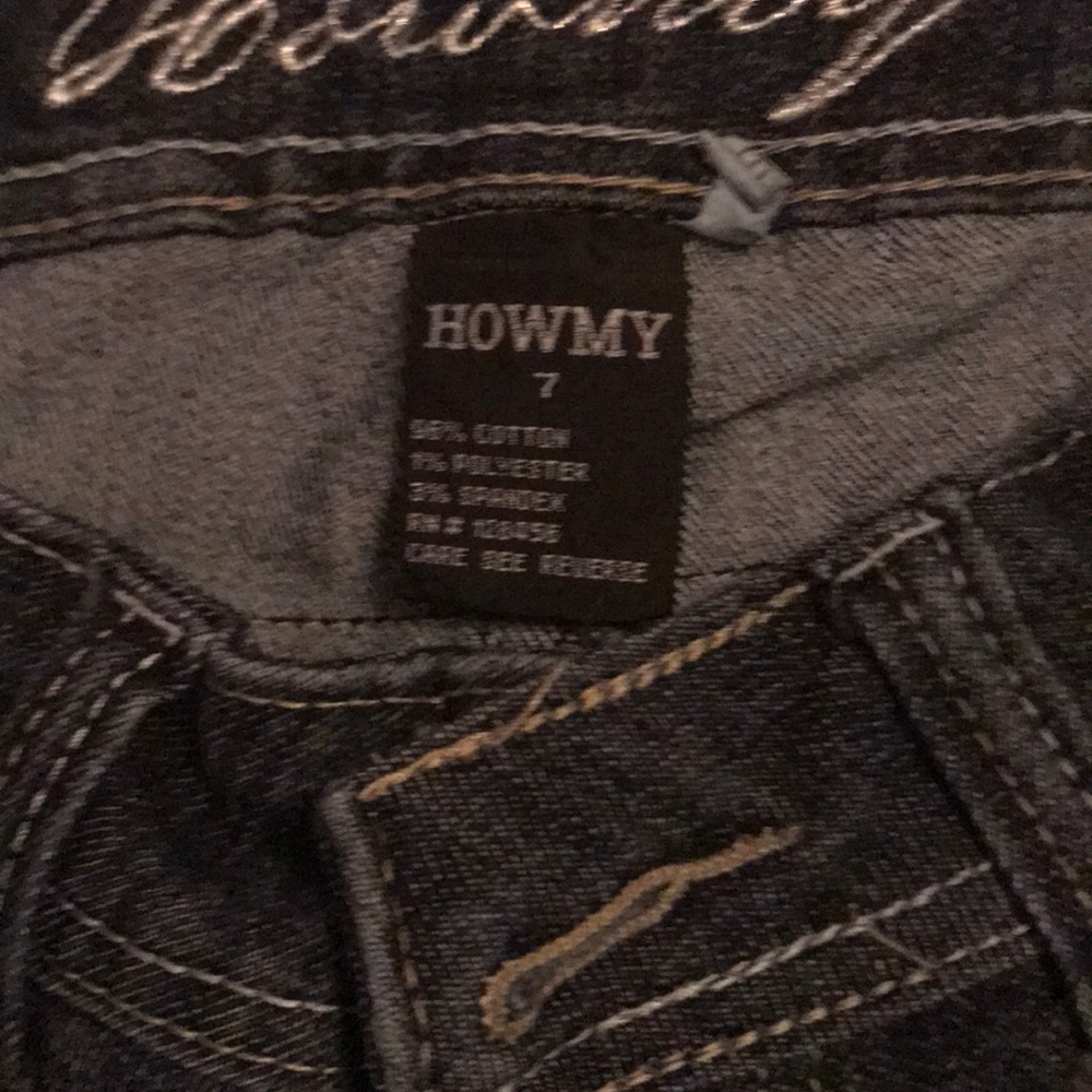 Howmy Jeans - Picture 5 of 5